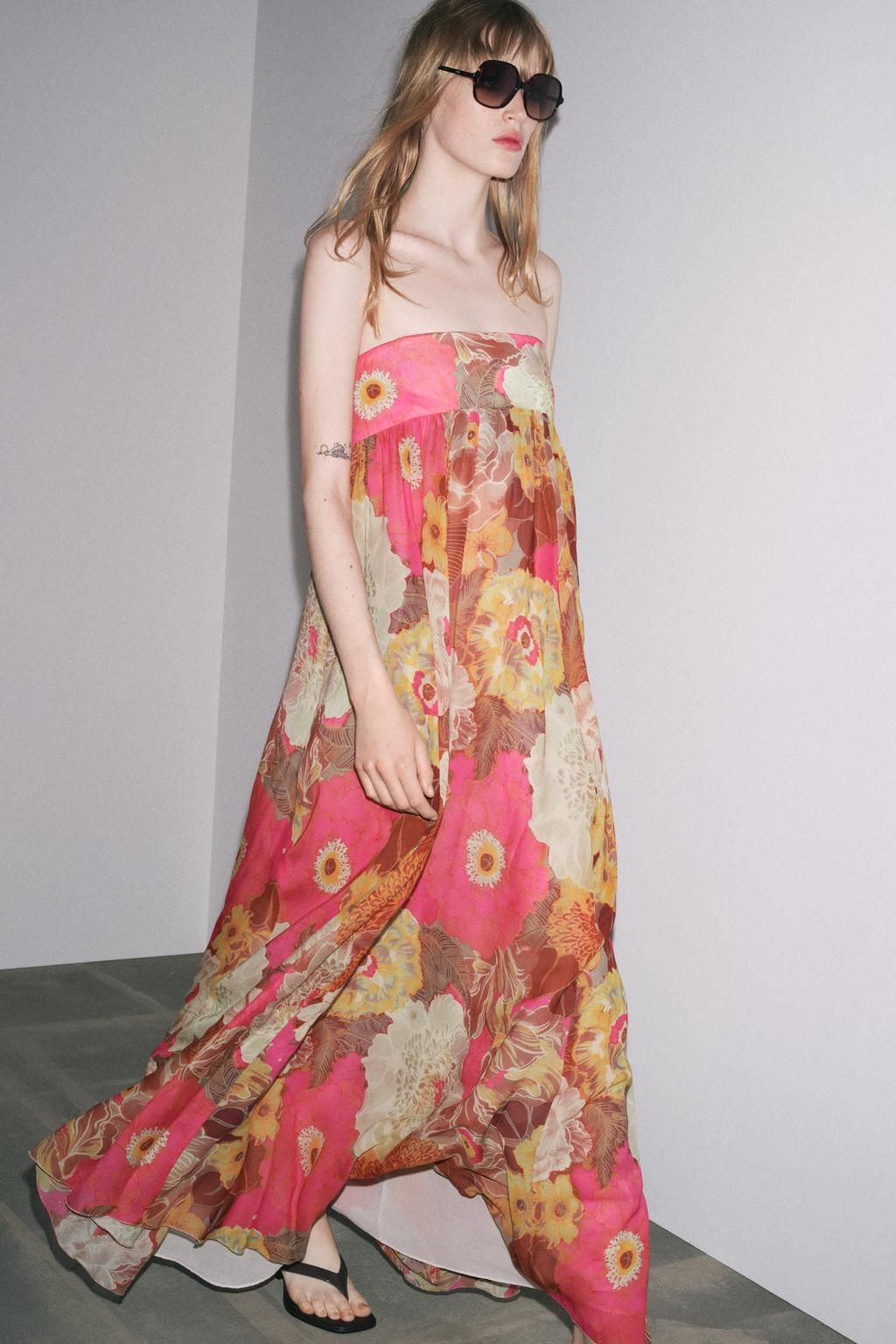 Floral Strapless Maxi Dress: flowy tropical print gown with lace trim, perfect for beach vacations, garden parties, and boho summer style. 