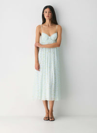Vintage-Inspired Petite Bloom Midi Dress
