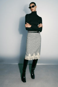 Houndstooth Midi Skirt with Lace Hem
