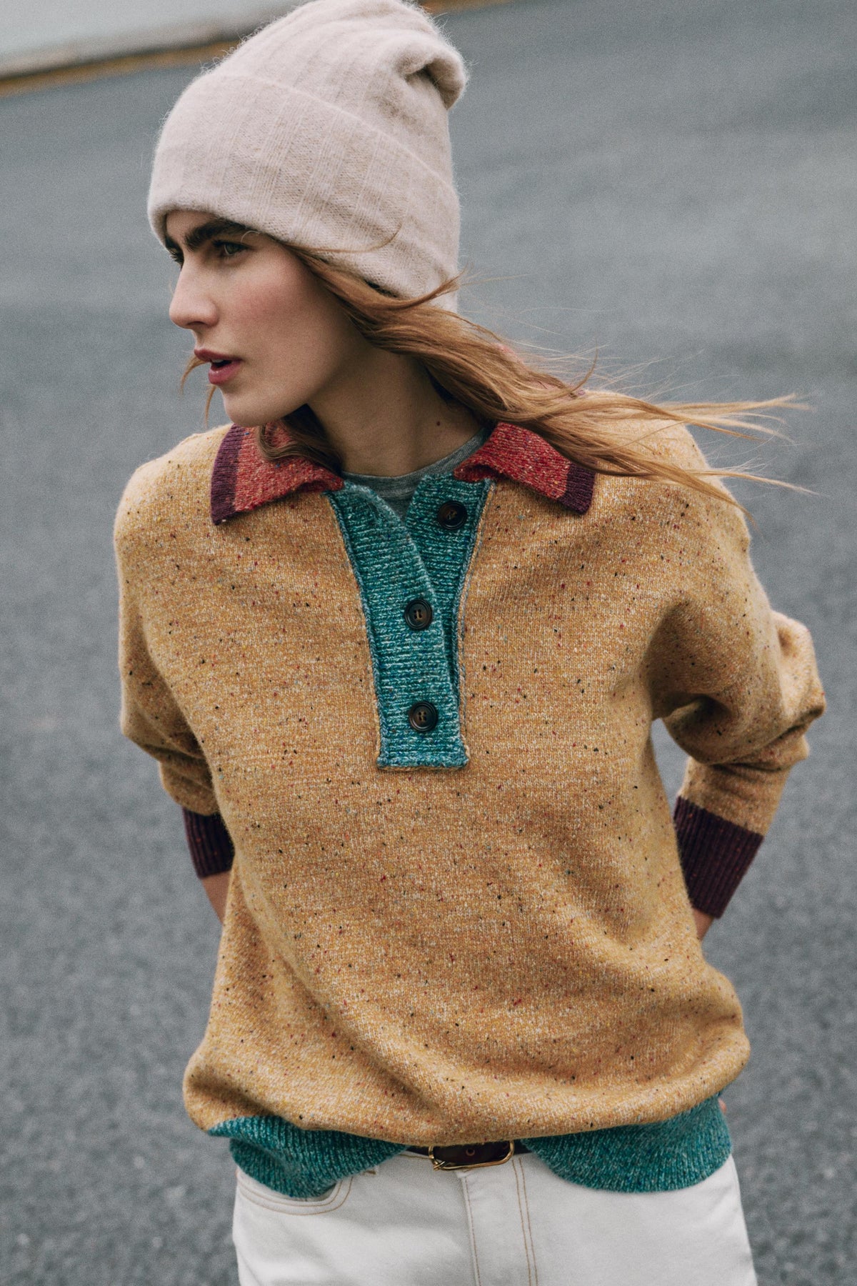 Refresh your autumn wardrobe with the Seashellly Color-Block Collared Sweater. Featuring flecked wool blend, contrast trim and relaxed fit.